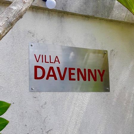 סמיניאק Villa Davenny מראה חיצוני תמונה
