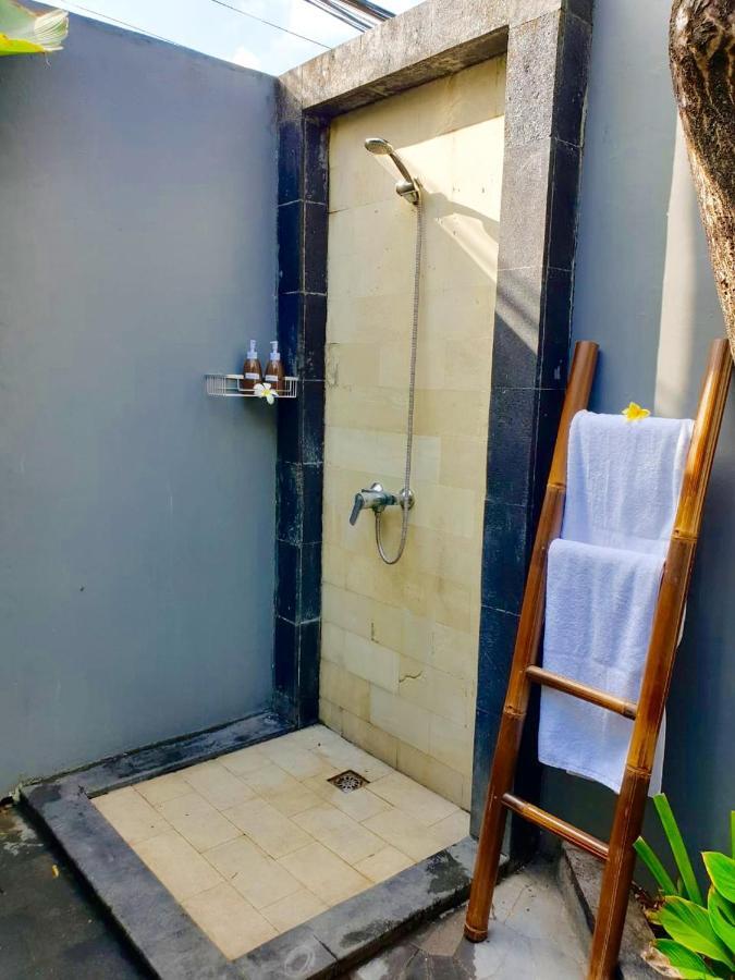 סמיניאק Villa Davenny מראה חיצוני תמונה
